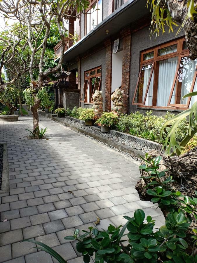 Pondok Narita Apartment Sanur  Exterior photo